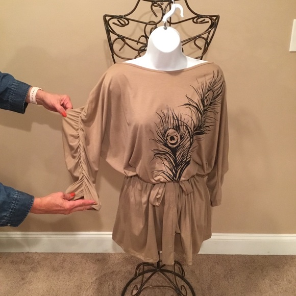 Yummy Plus Top - Picture 3 of 11